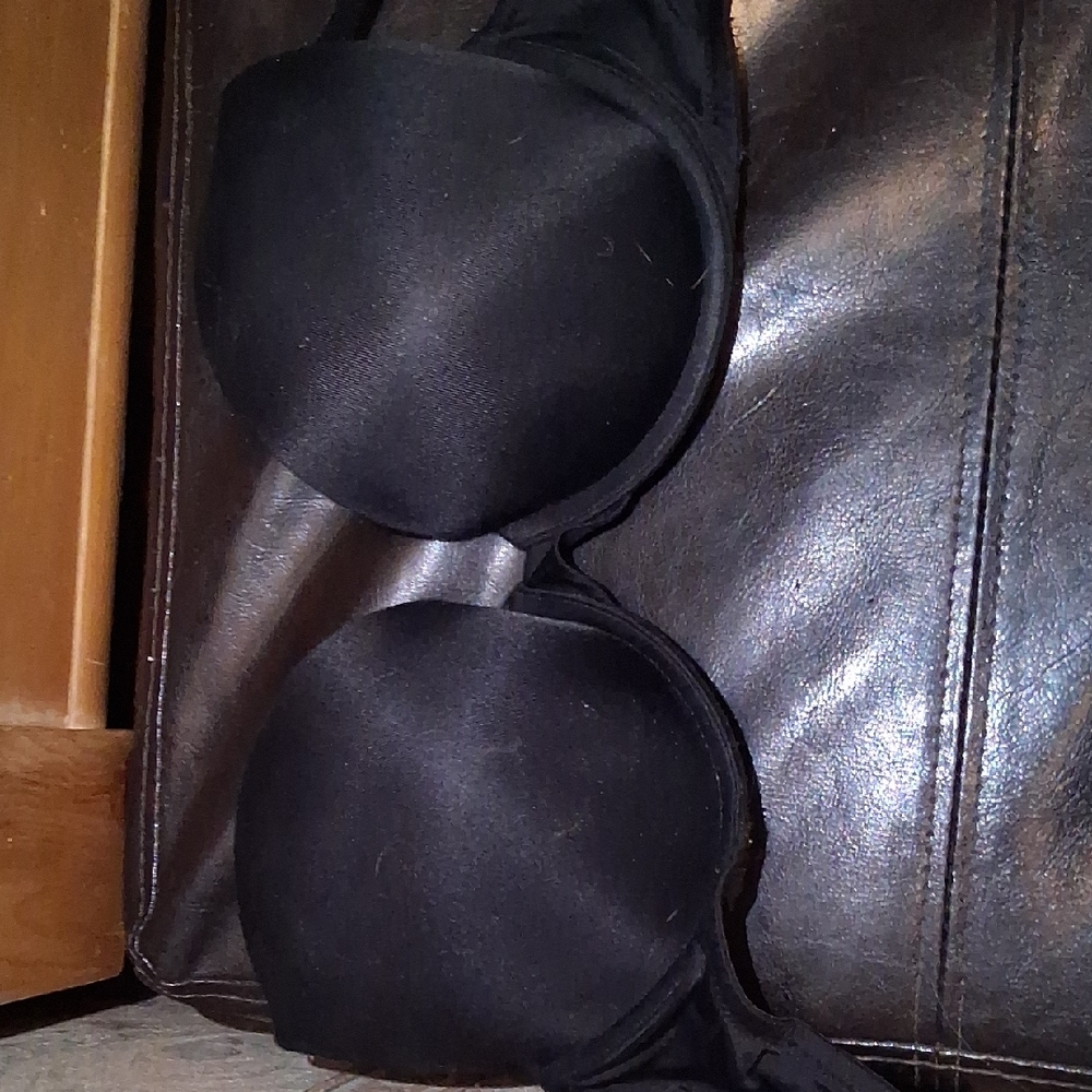 PINK Victoria's Secret Black Wear Everywhere Push-Up Bra